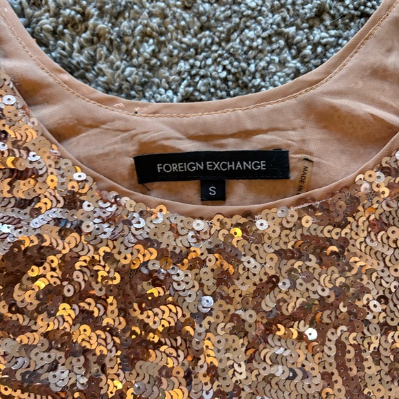 Sequin Embellished Rose Gold Crop Top - Picture 2 of 5